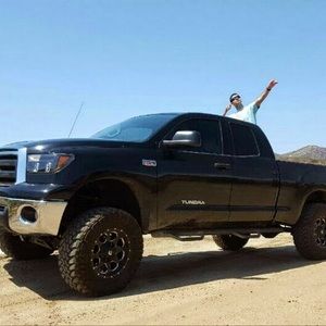 Meet your Posher, Korey